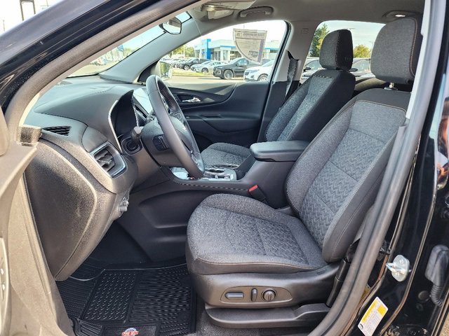 2022 Chevrolet Equinox LT photo 24