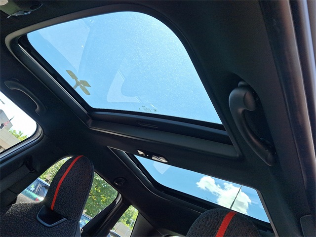 2025 Mini Cooper 4 Door Hardtop Iconic photo 16