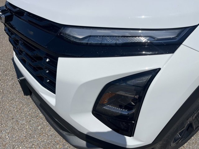 2026 Chevrolet Equinox LT photo 9