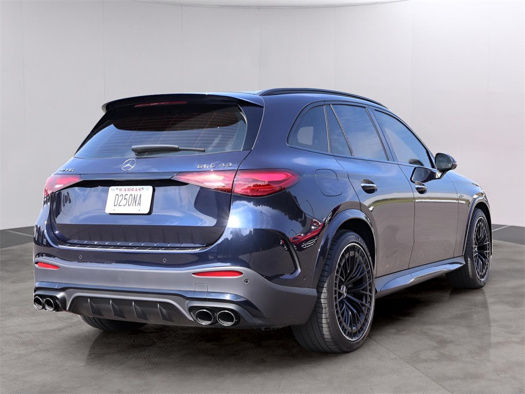 2024 Mercedes Benz GLC 43 AMG 4MATIC photo 5