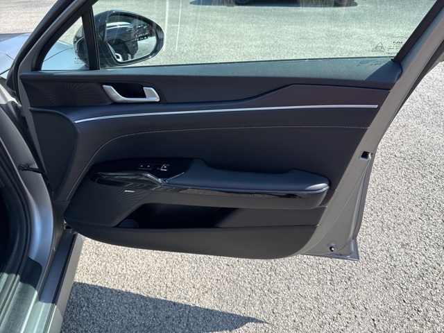 2025 Kia K5 GT-Line photo 23