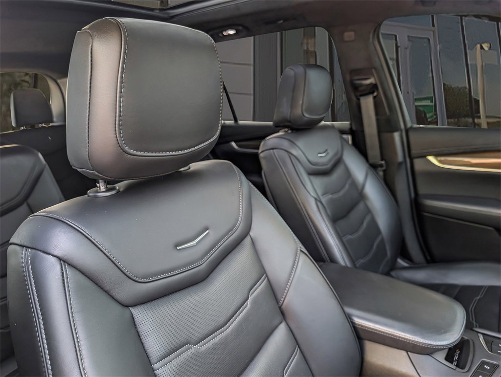 2022 Cadillac XT6 Sport photo 22