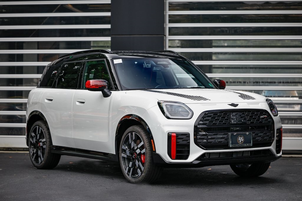 2025 MINI Countryman John Cooper Works's photo