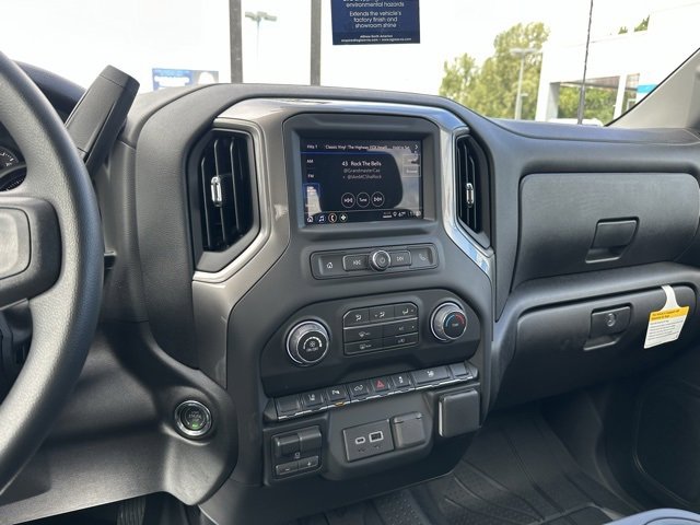 2026 Chevrolet Silverado 2500HD Custom photo 18