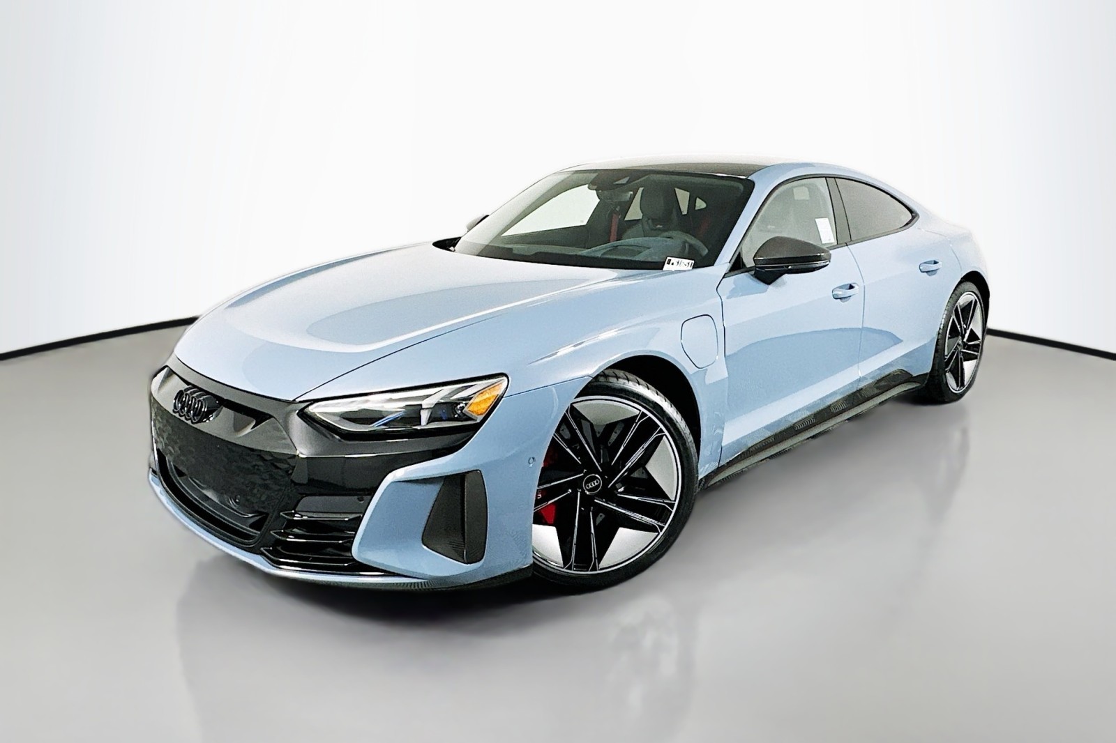 2022 Audi RS e-tron GT Base