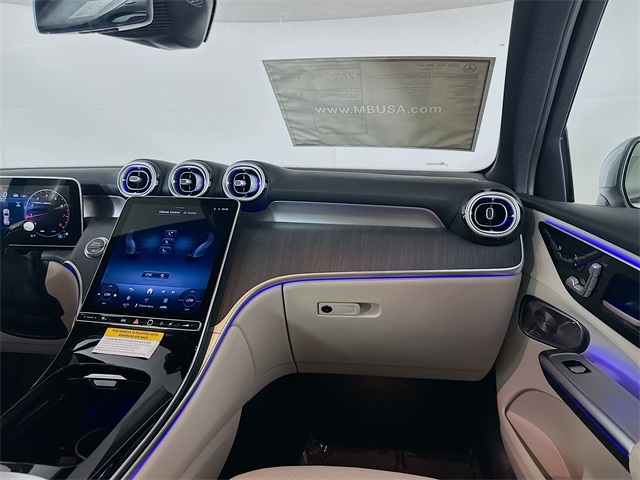 2026 Mercedes Benz GLC 300 photo 23