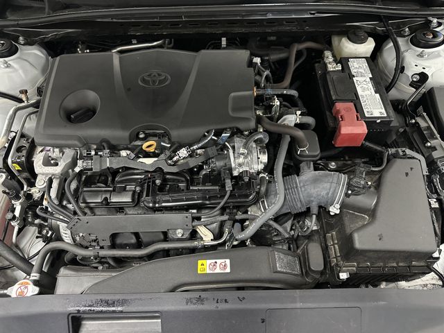2023 Toyota Camry SE photo 32