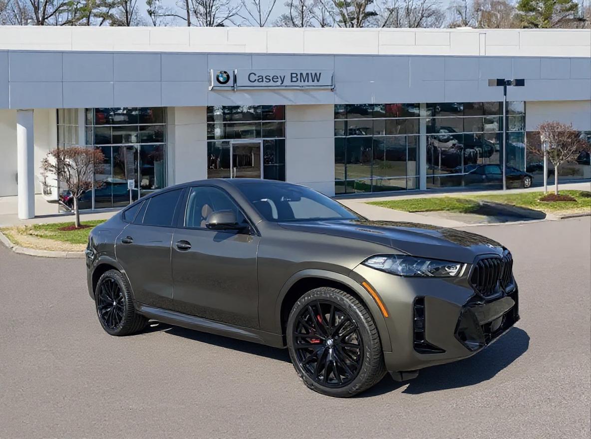 2026 BMW X6 40i's photo