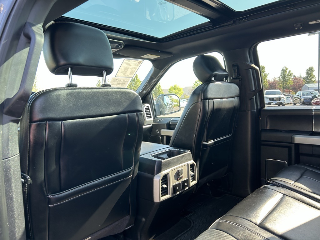 2018 Ford F-150 Lariat photo 24