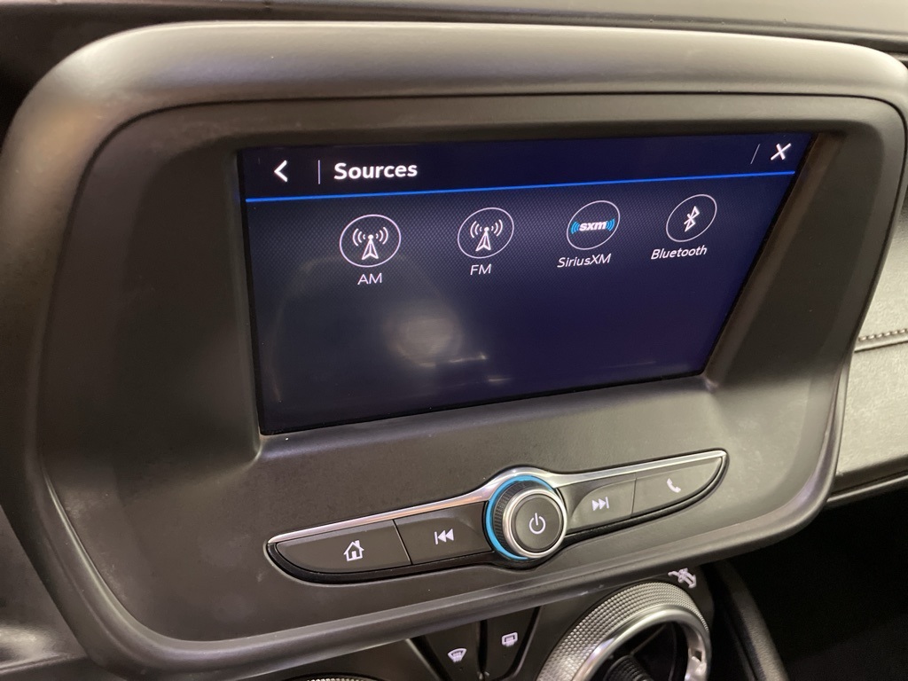 2020 Chevrolet Camaro 1LT photo 24