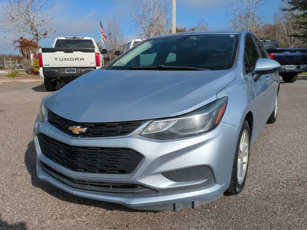 Used 2018 Chevrolet Cruze LT with VIN 1G1BE5SM0J7179651 for sale in Wesley Chapel, FL