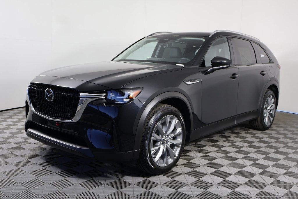 2026 Mazda CX-90 Preferred Package's photo