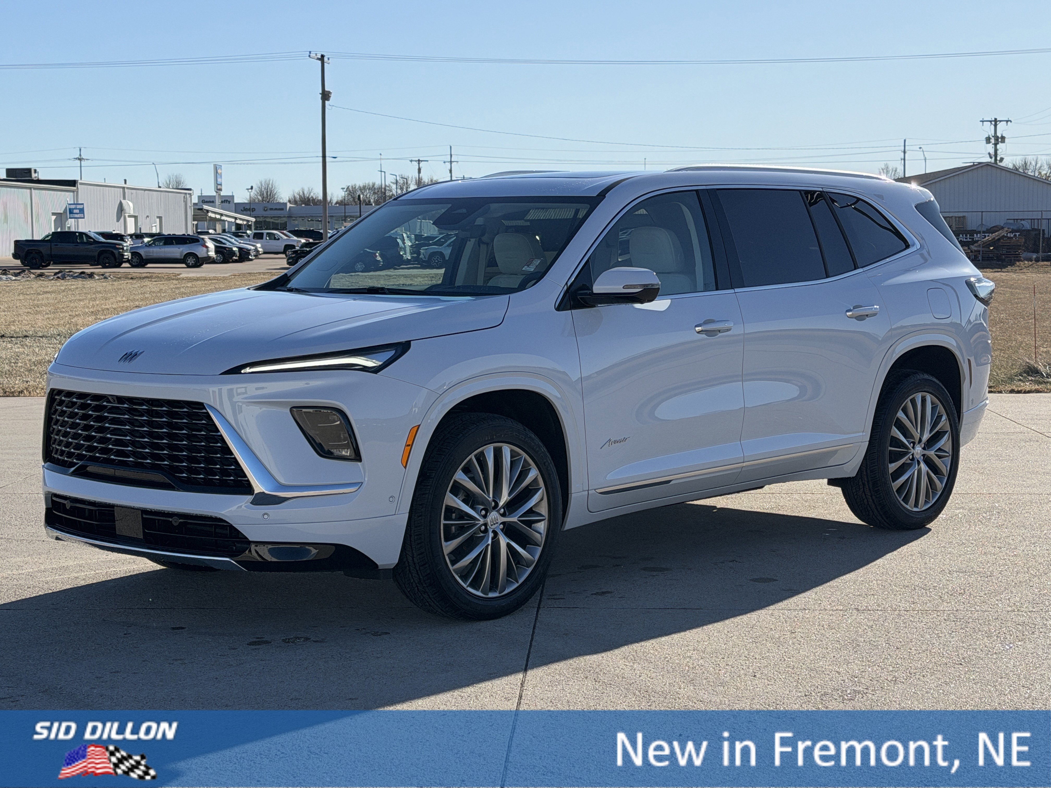 2026 Buick Enclave Avenir's photo