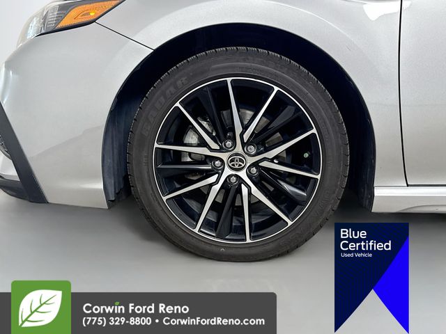 2021 Toyota Camry SE photo 25
