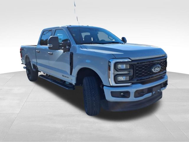 2026 Ford F-250 XL photo 9