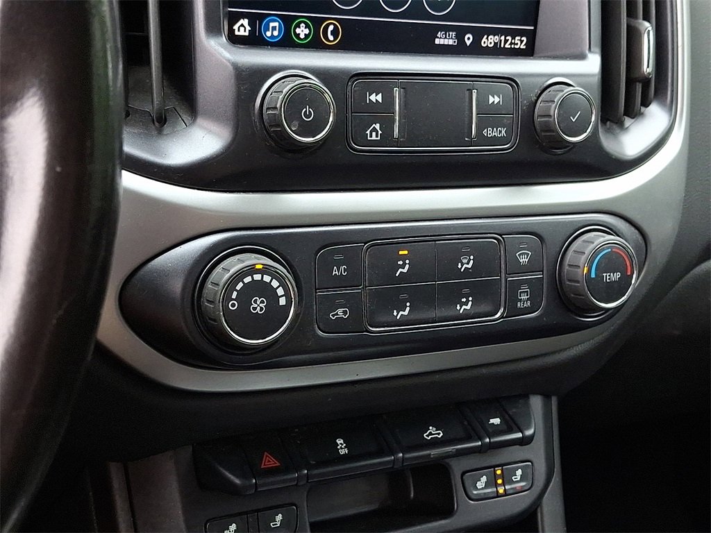 2021 Chevrolet Colorado LT photo 16