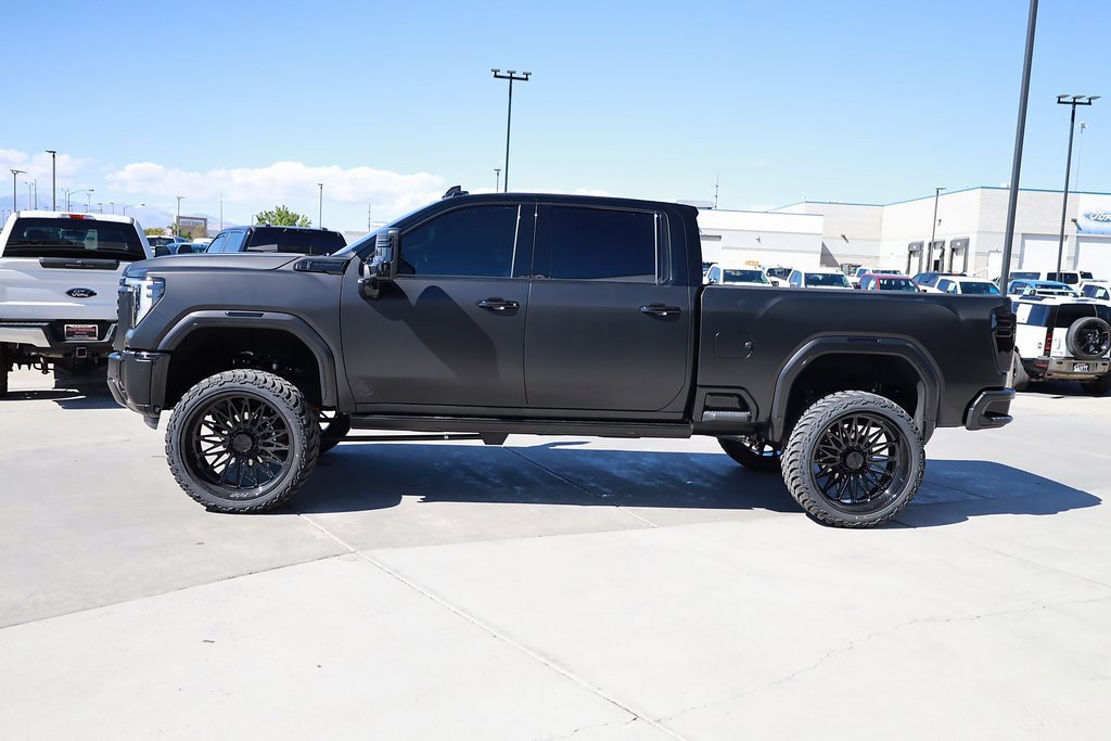 2025 Gmc Sierra 3500 HD Denali Ultimate photo 3