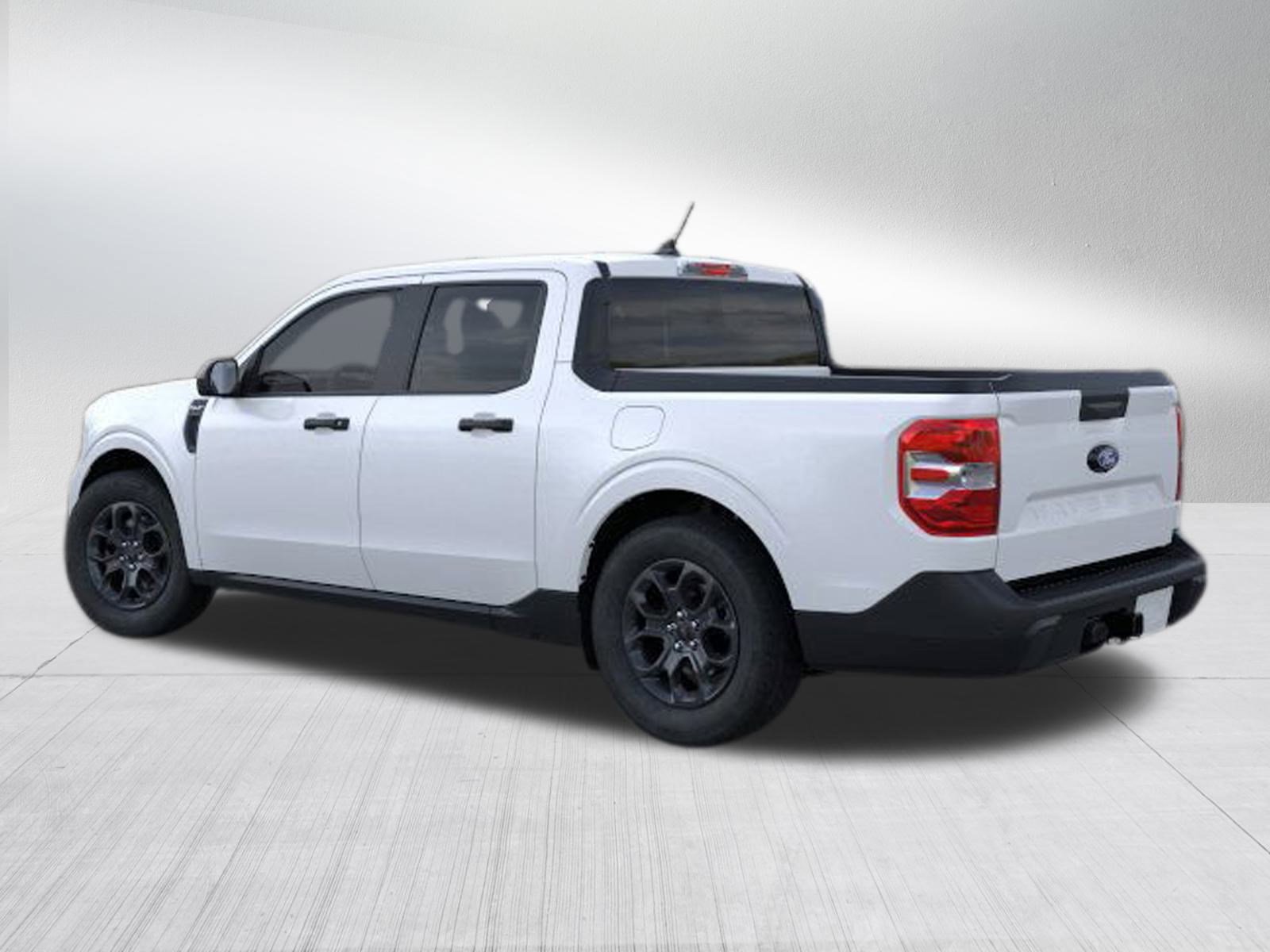 2025 Ford Maverick XLT photo 4