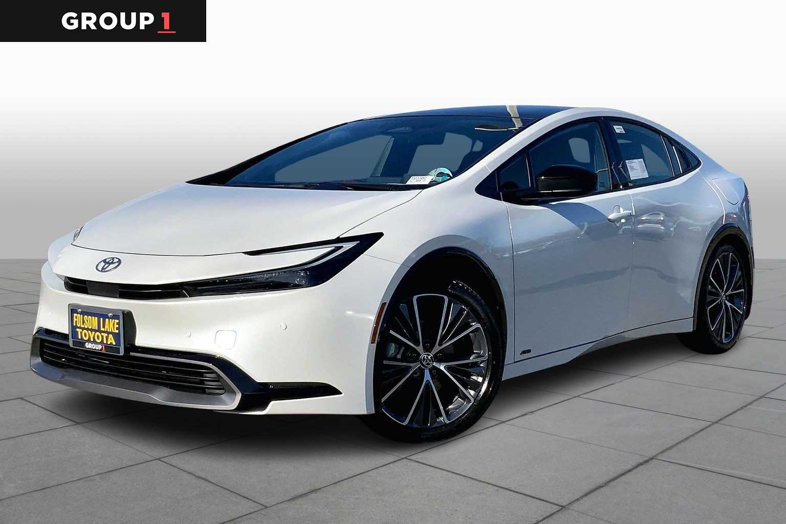 2026 Toyota Prius Limited's photo