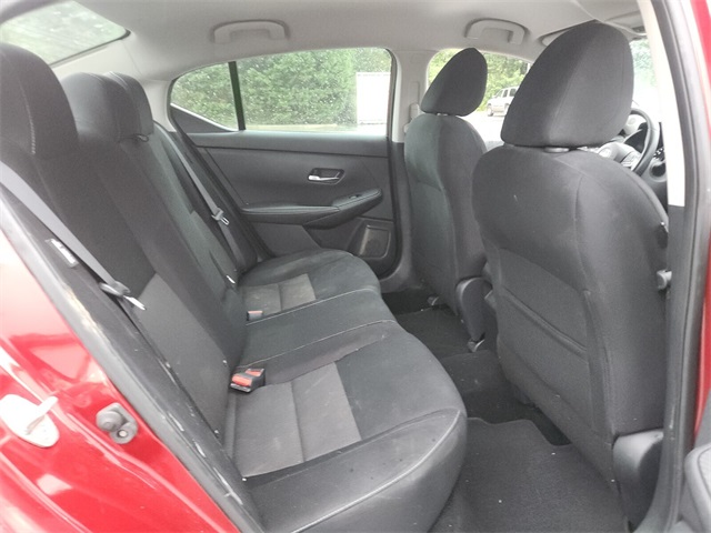 2020 Nissan Sentra SV photo 16