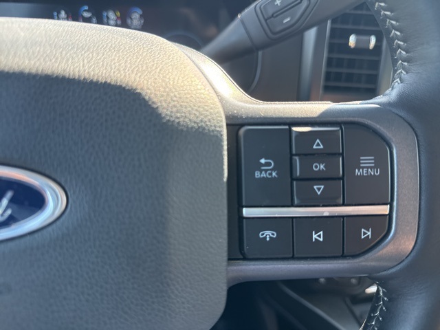 2023 Ford F-250 Lariat photo 17