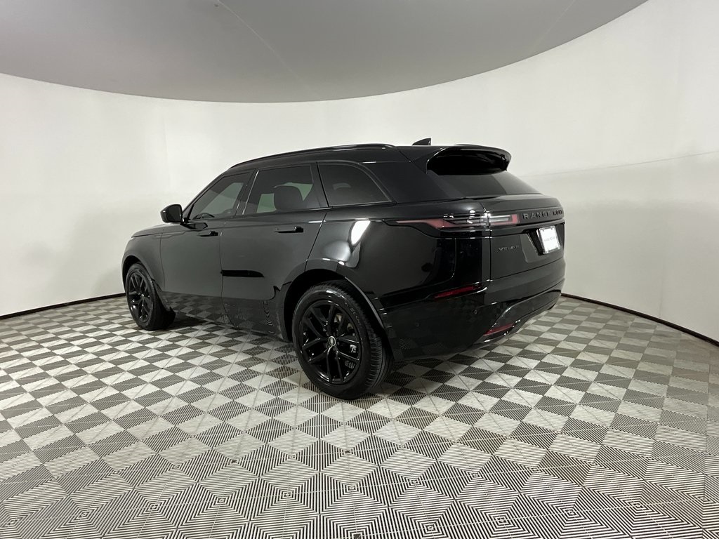 2026 Land Rover Range Rover Velar SE photo 2