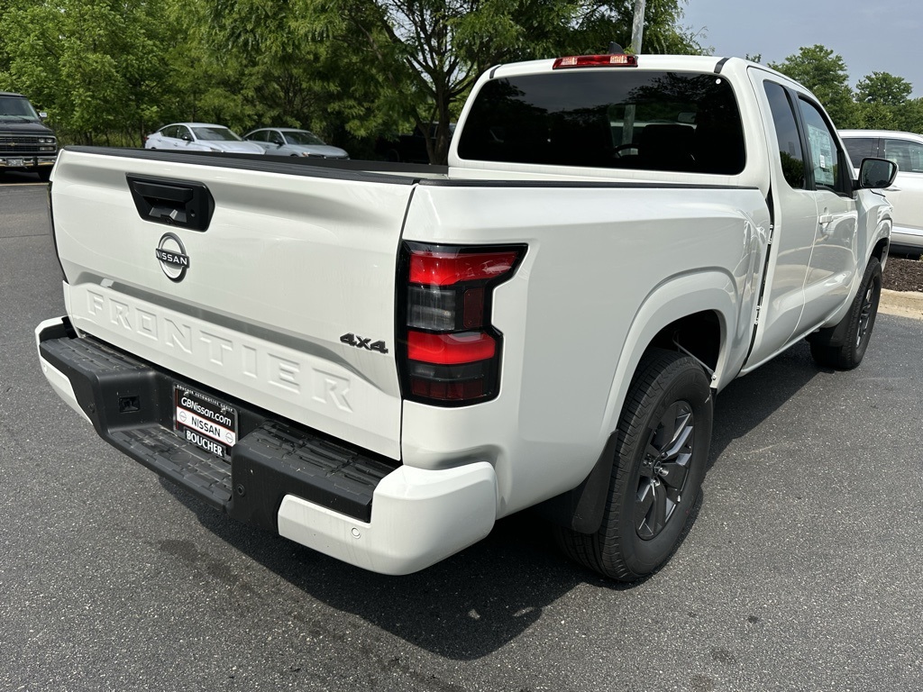 2025 Nissan Frontier King Cab SV photo 4