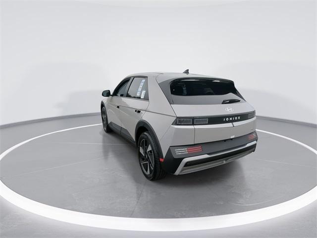 2025 Hyundai Ioniq 5 SE photo 6