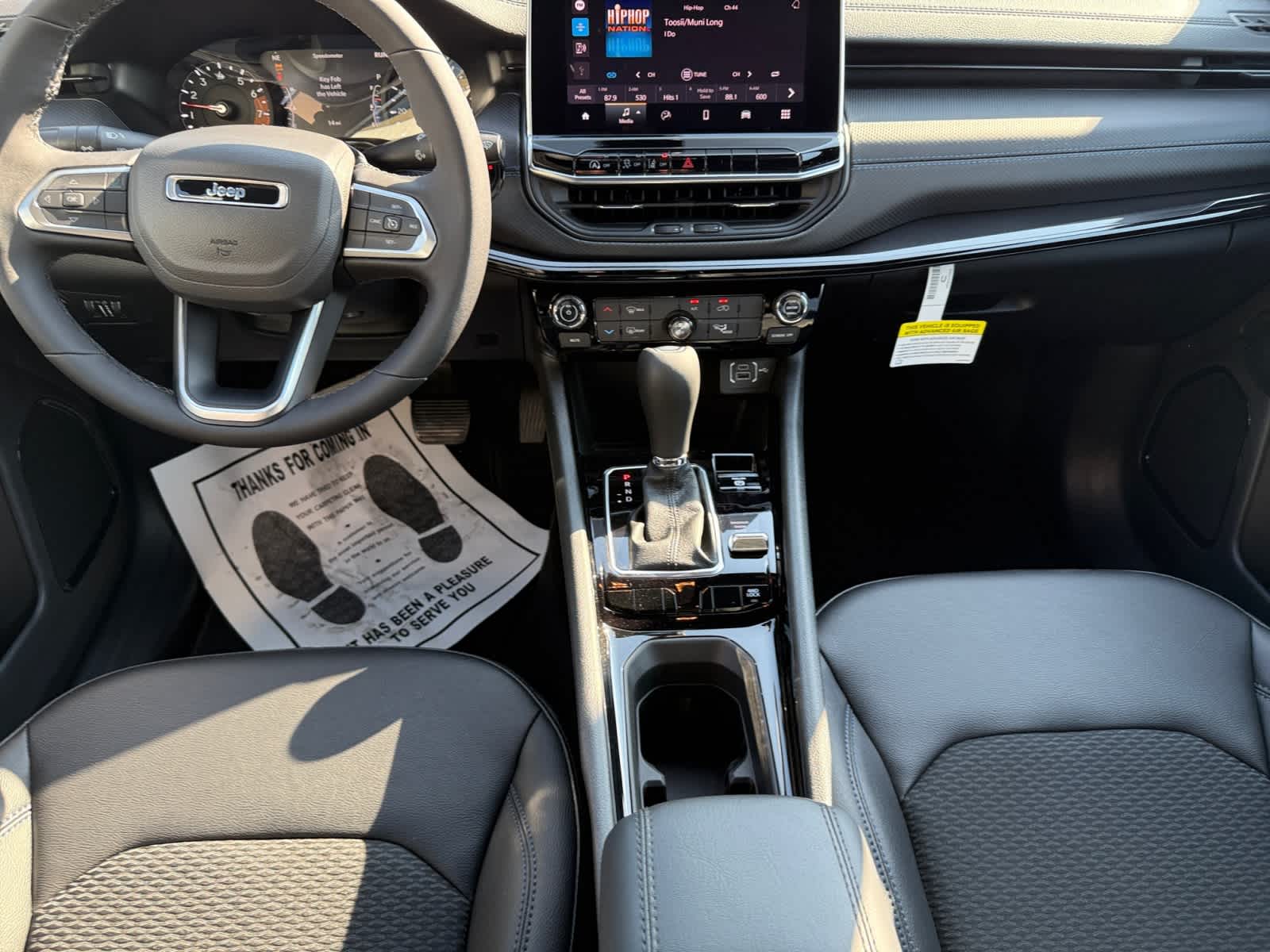 2026 Jeep Compass Latitude Altitude photo 11