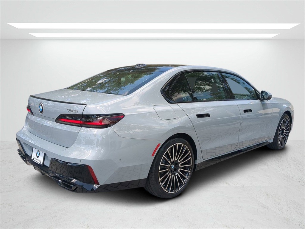 2025 Bmw 760i 760i xDrive photo 4