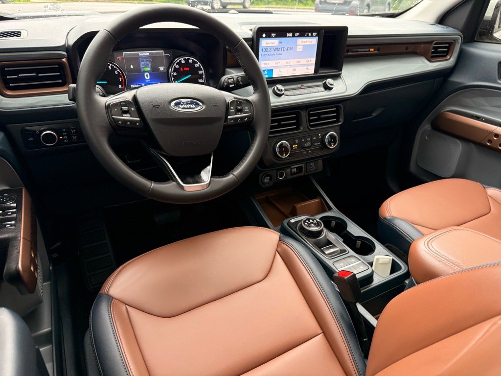 2023 Ford Maverick Lariat photo 10
