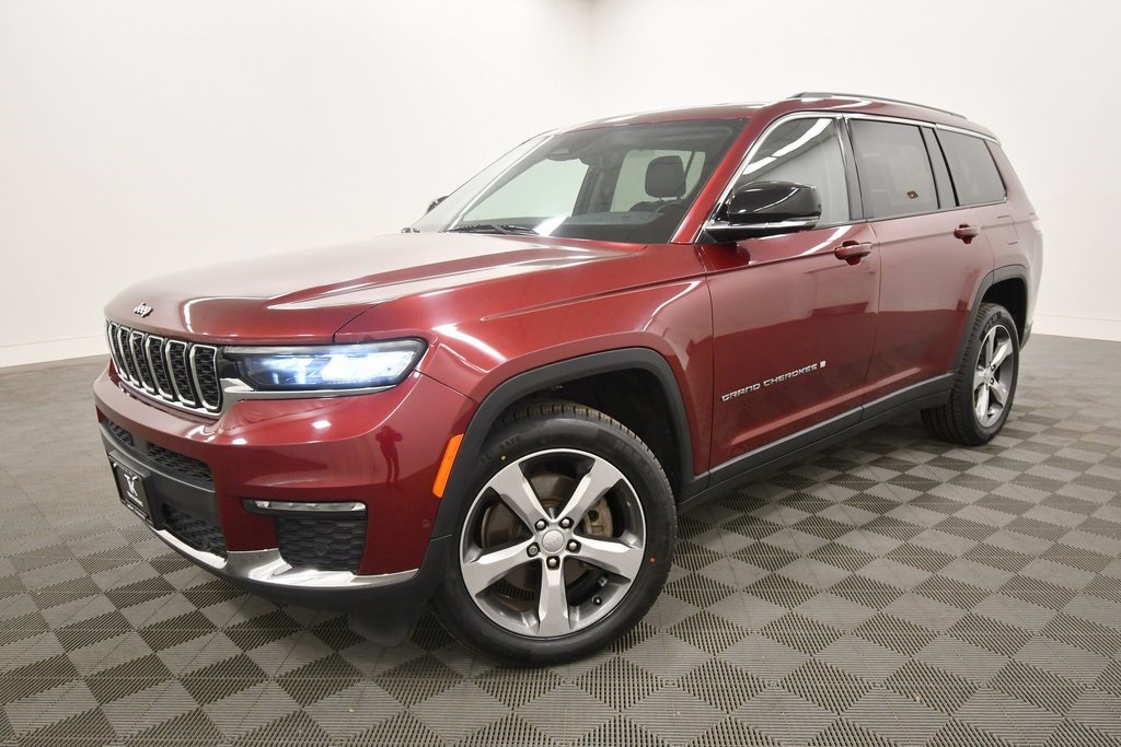 Used 2021 Jeep Grand Cherokee L Limited with VIN 1C4RJKBG3M8121302 for sale in Rochester, Minnesota