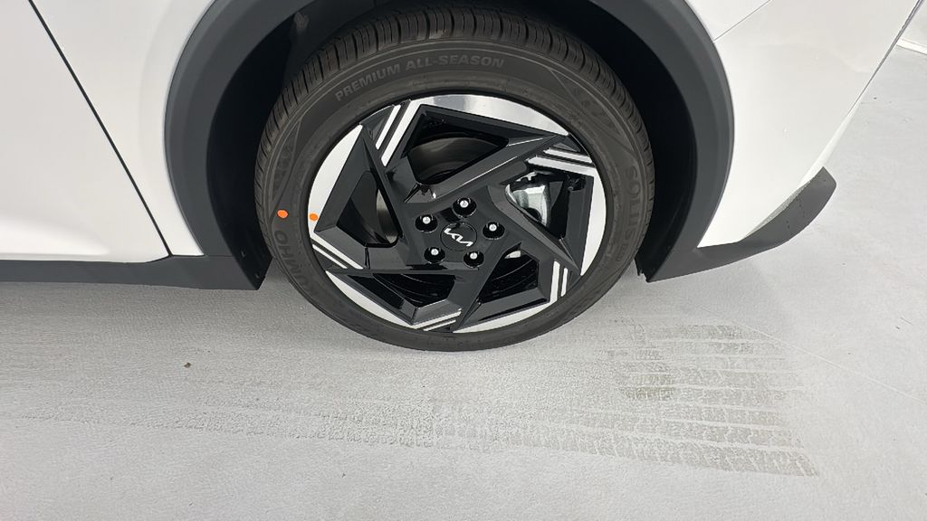 2025 Kia K4 EX photo 9