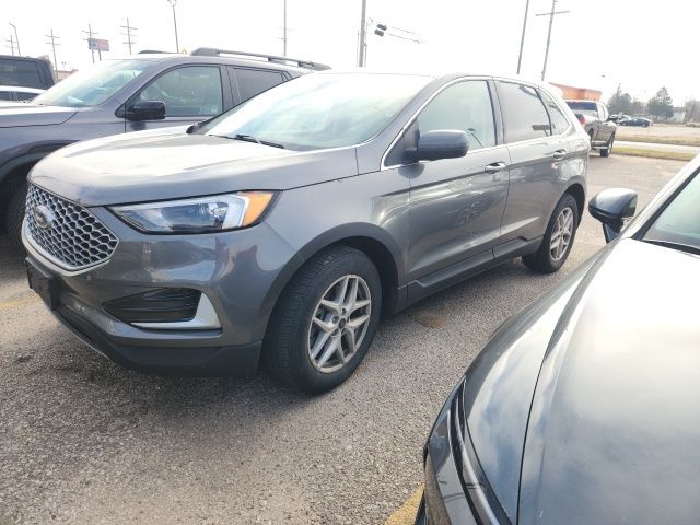 2023 Ford Edge SEL's photo