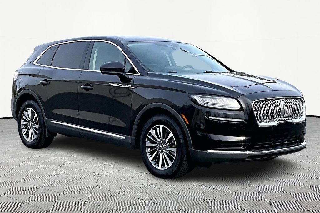 2022 Lincoln Nautilus Reserve's photo