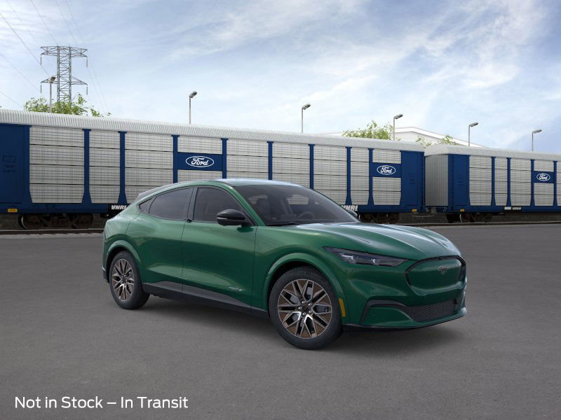 2025 Ford Mustang Mach-E Premium photo 5