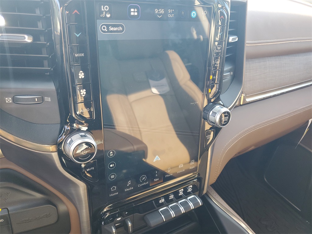 2024 Ram 3500 Laramie Longhorn photo 20