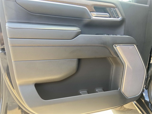 2024 Chevrolet Silverado 2500HD High Country photo 13