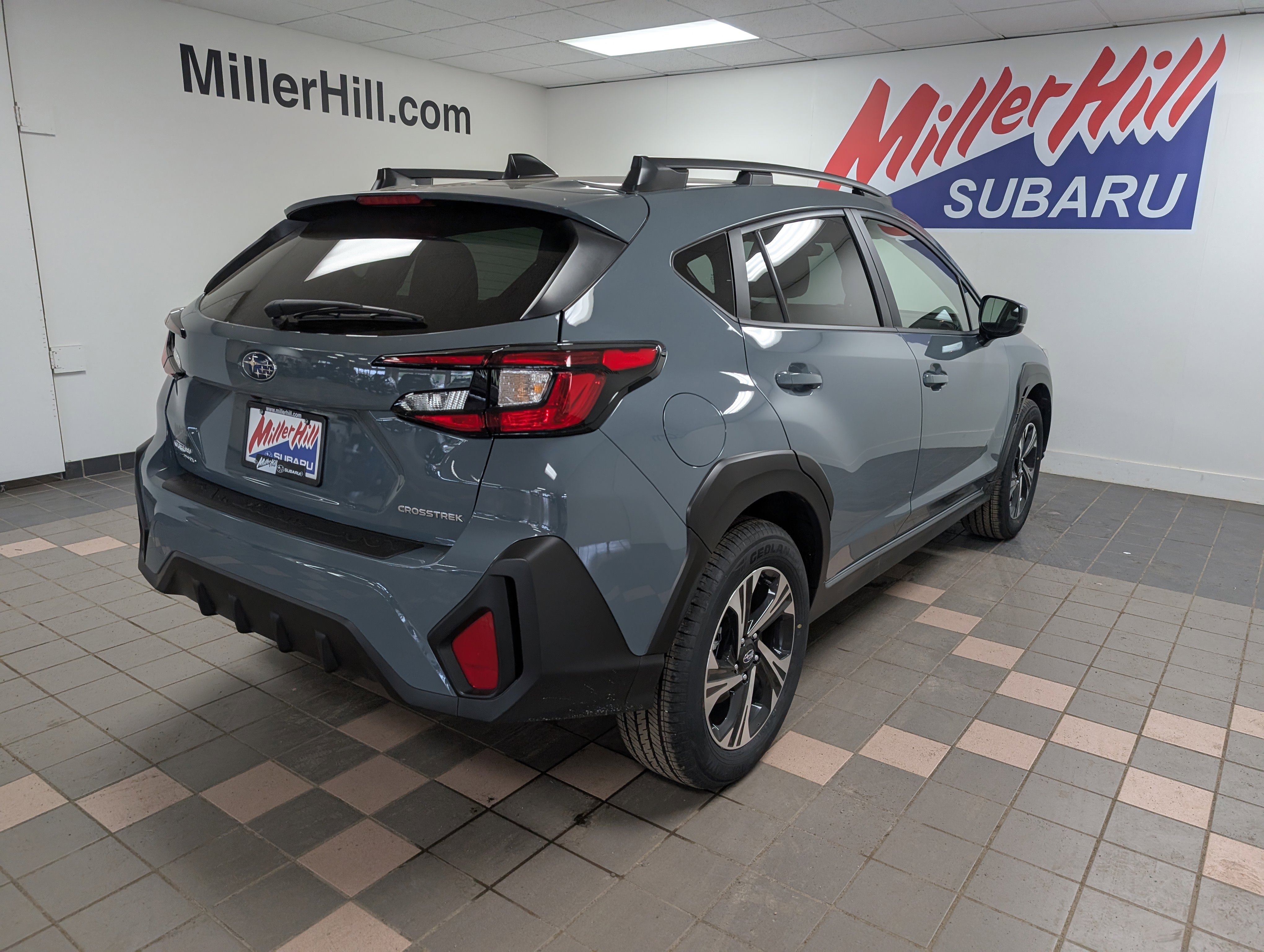 2025 Subaru Crosstrek Premium photo 5