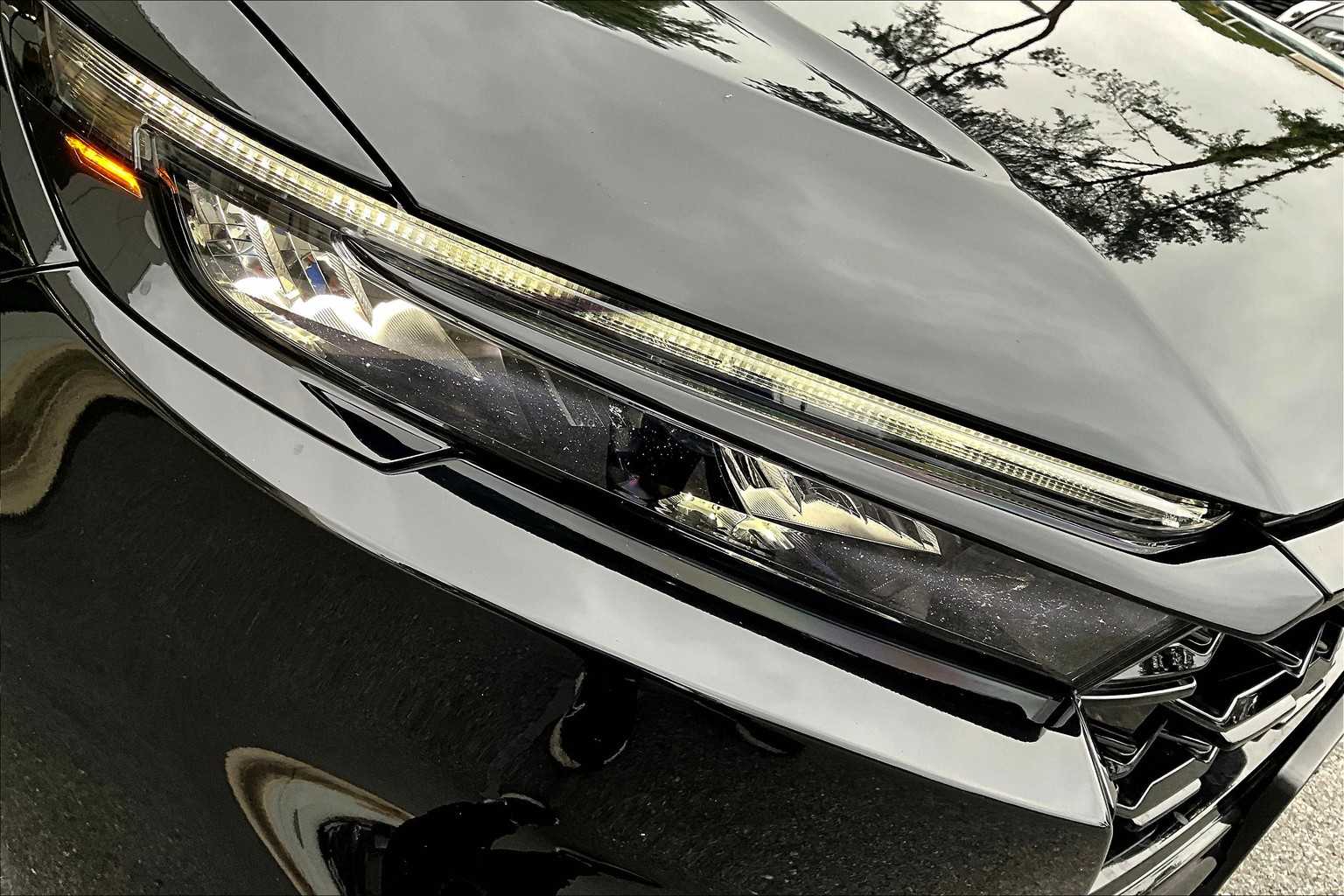 2025 Honda CR-V Hybrid Sport Touring photo 27
