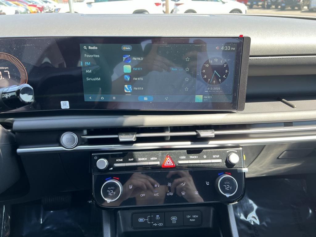 2025 Hyundai Santa Cruz SEL photo 18