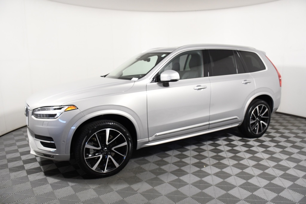 Used 2024 Volvo XC90 Plus with VIN YV4L12PE4R1237473 for sale in Richfield, Minnesota