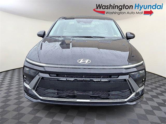 2026 Hyundai Sonata SEL Sport photo 2