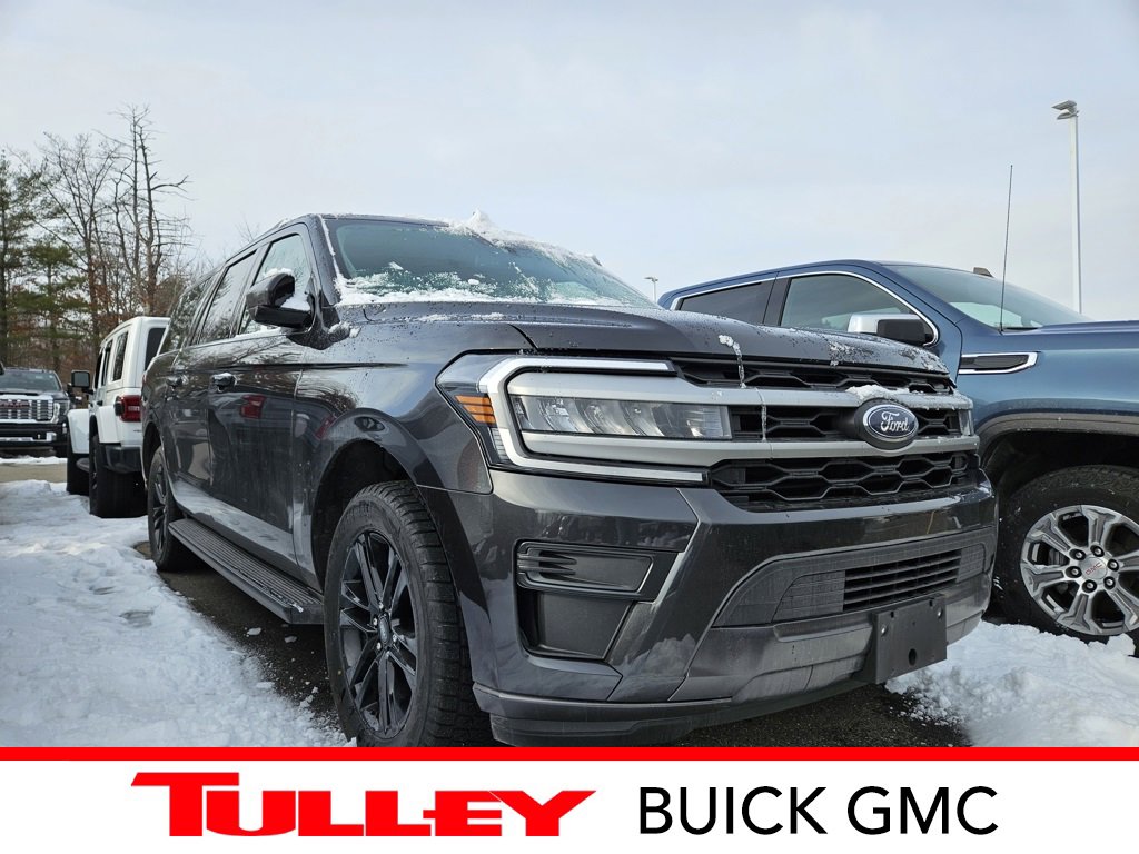 2024 Ford Expedition XLT's photo
