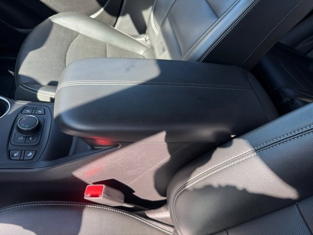 2024 Gmc Terrain SLT photo 14