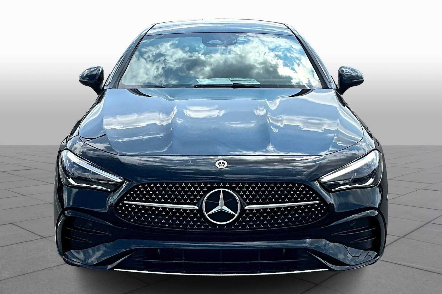 2026 Mercedes Benz CLE 300 4MATIC Coupe photo 3