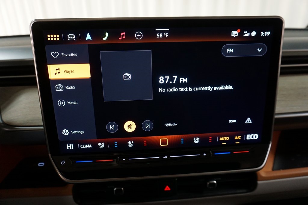 2025 Volkswagen ID. Buzz photo 19