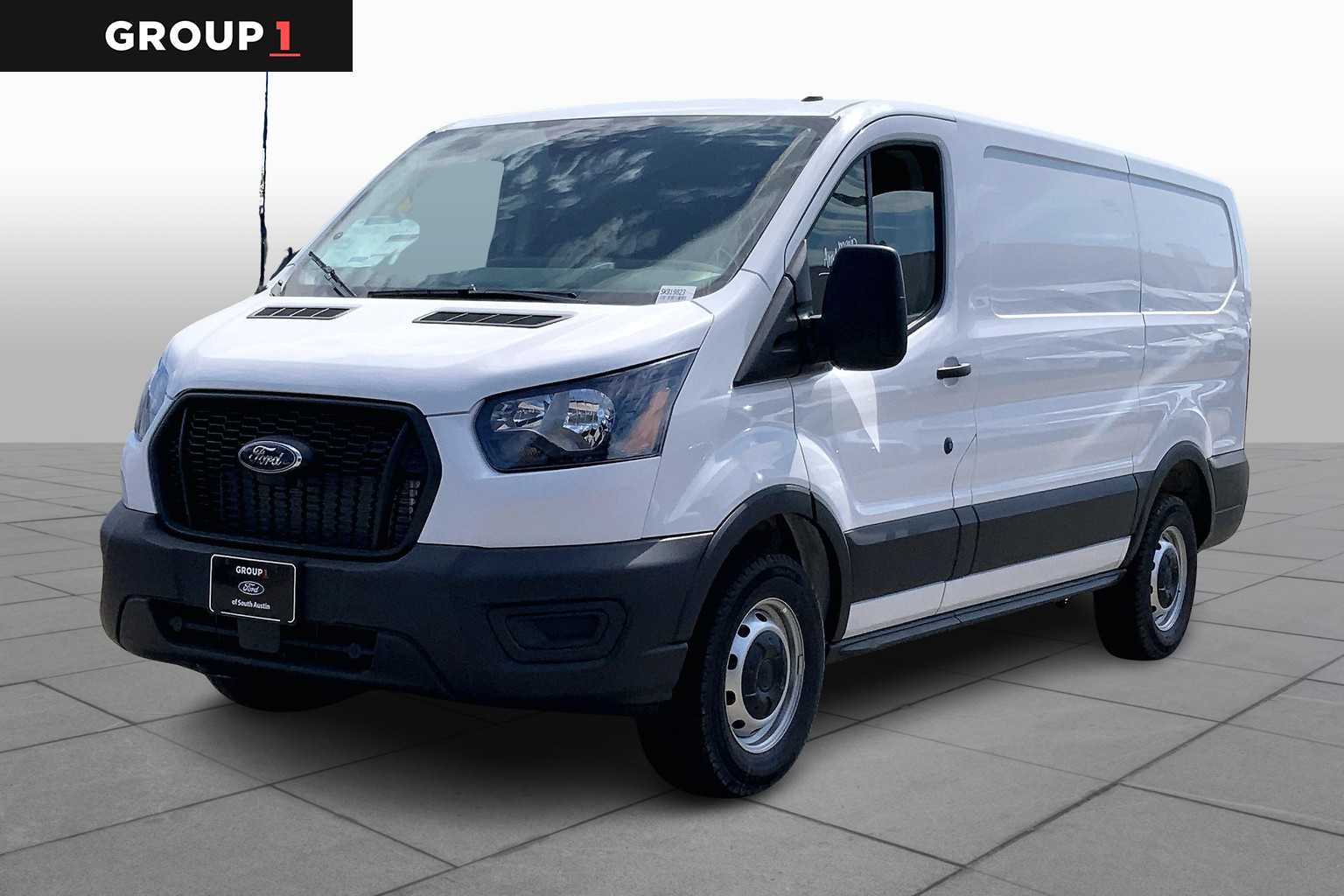 2025 Ford Transit photo 3