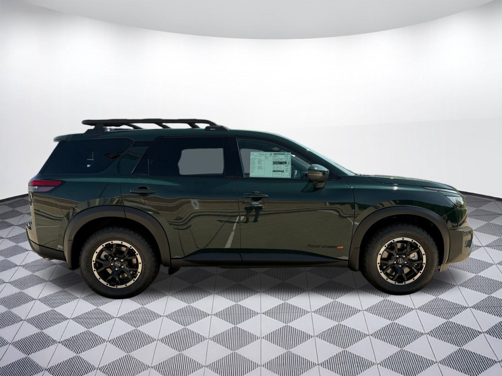 2025 Nissan Pathfinder Rock Creek photo 7