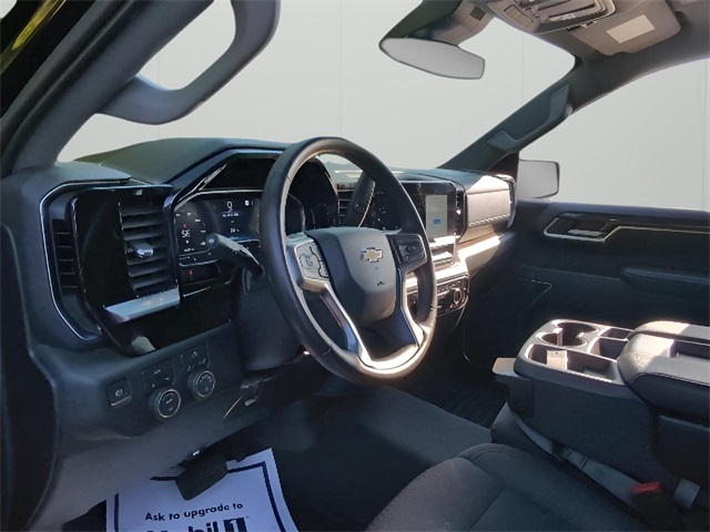 2022 Chevrolet Silverado 1500 LT photo 14